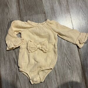 Girls romper with bow